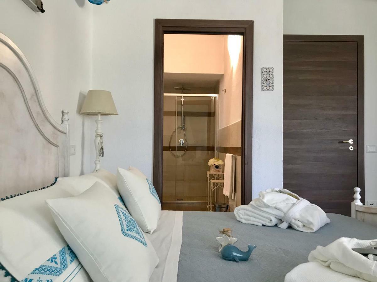 קאלה גונונה Palmasera Charming Rooms מראה חיצוני תמונה